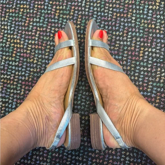 Madewell The Heidi Slingback Sandals in Metallic Silver Sz 9 - Picture 3 of 14